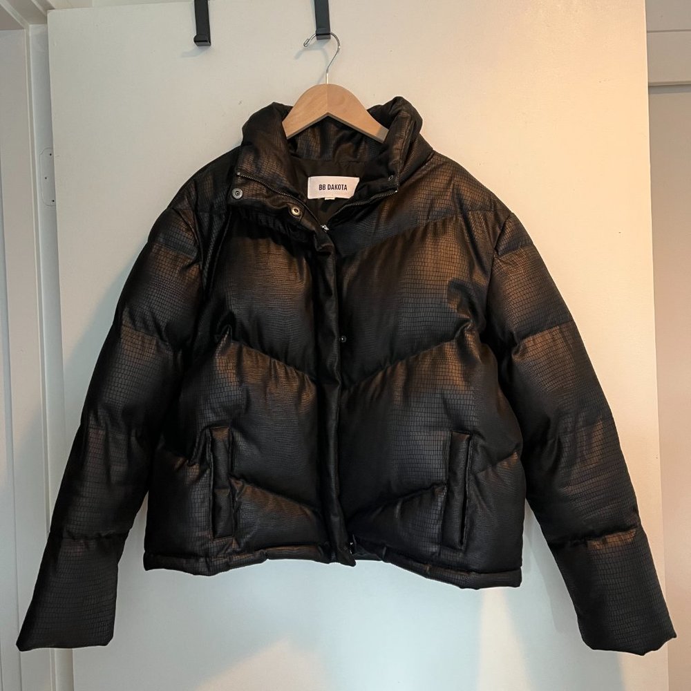 BB Dakota black embossed puffer jacket, S